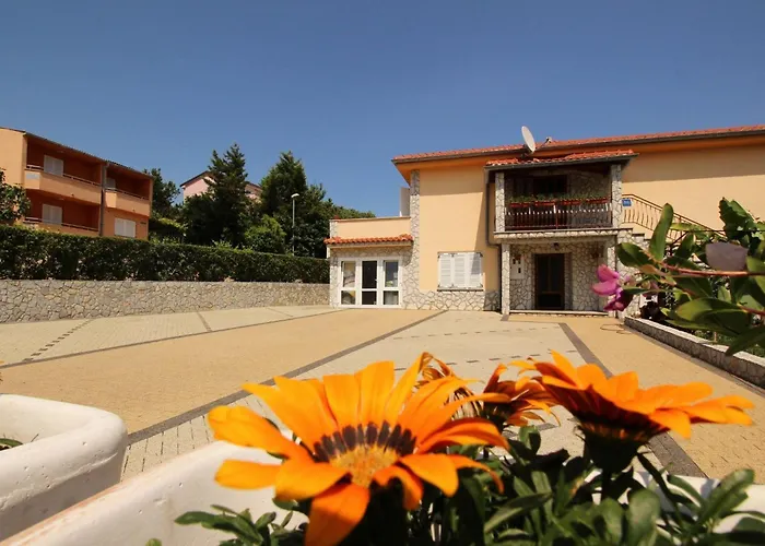 公寓 Nevenka By Interhome