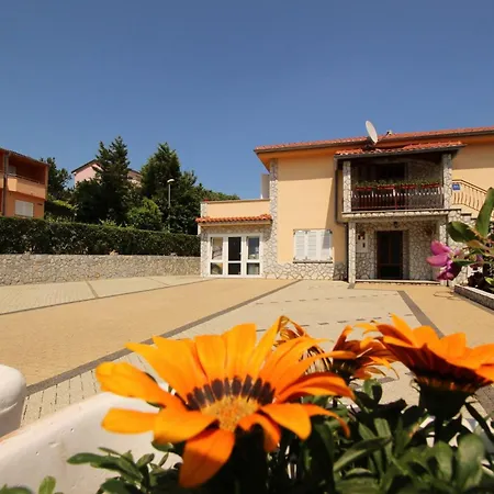 Appartement Nevenka By Interhome