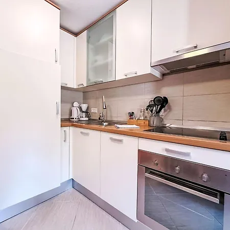 Apartment Nevenka By Interhome Šilo
