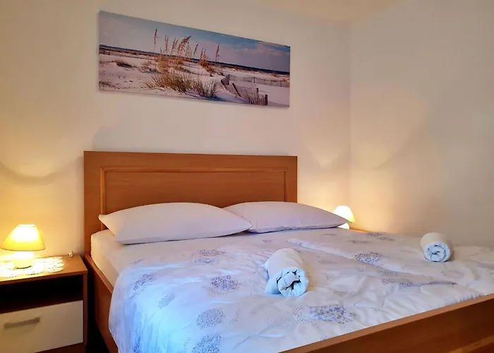 Nevenka By Interhome Apartment Šilo