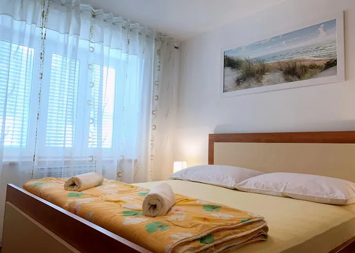 Nevenka By Interhome